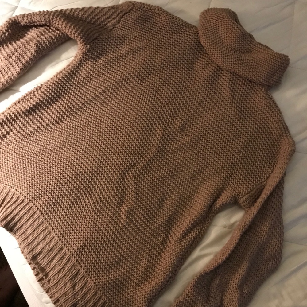 New. Thin turtleneck sweater.